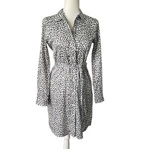 UNTUCKit grey and white leopard animal print shirt dress tie waist size 2